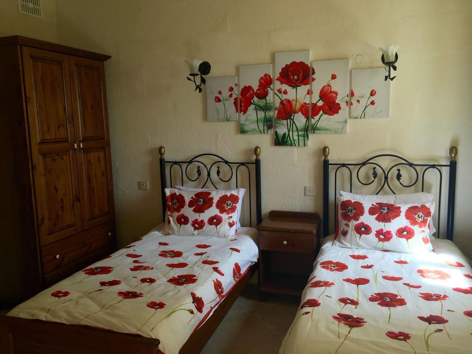 Ellie Boo Bed & Breakfast Victoria Exteriör bild